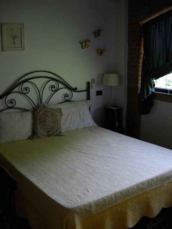 Agriturismo Maiocchi Villa Borgarello ห้อง รูปภาพ