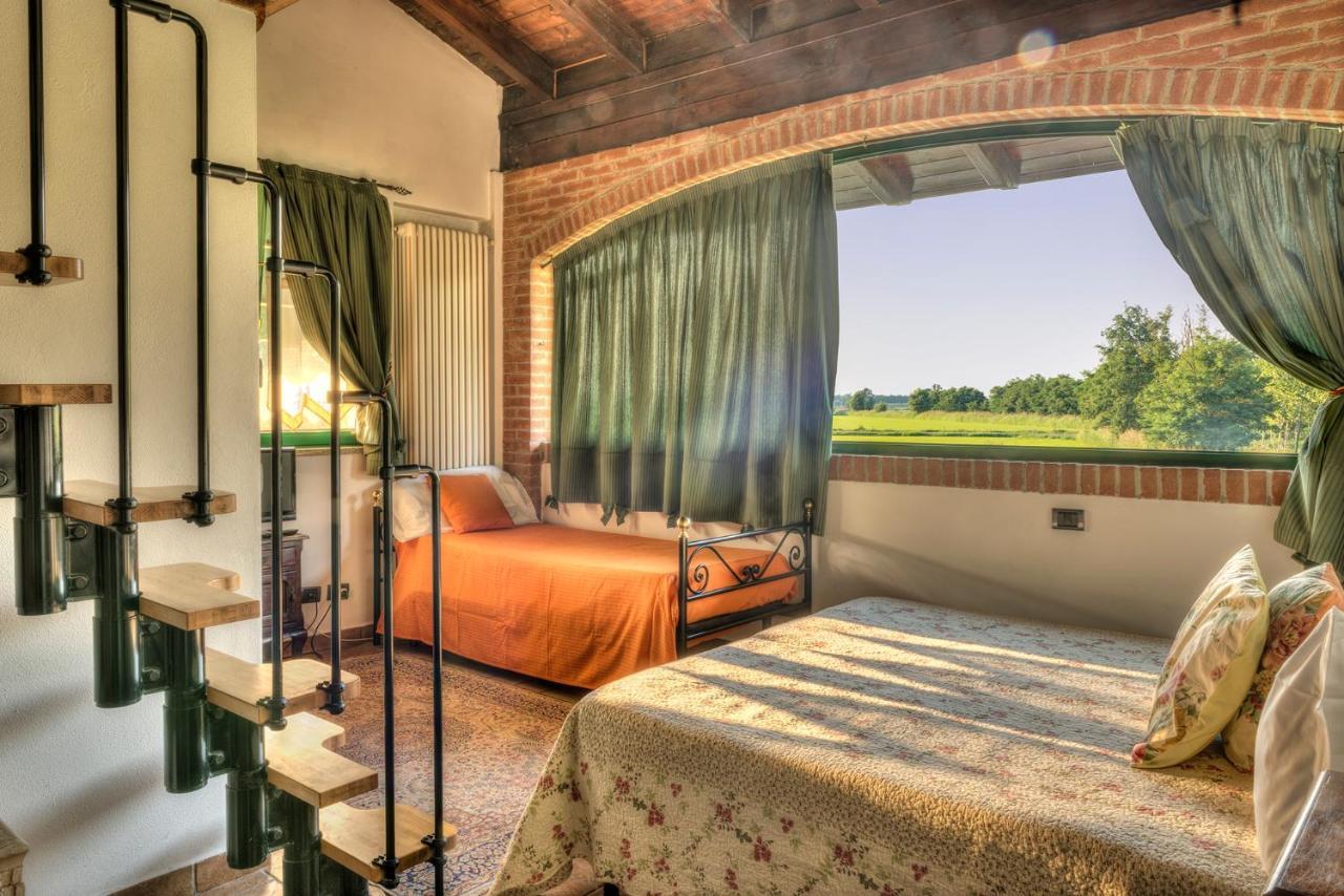 Agriturismo Maiocchi Villa Borgarello ภายนอก รูปภาพ