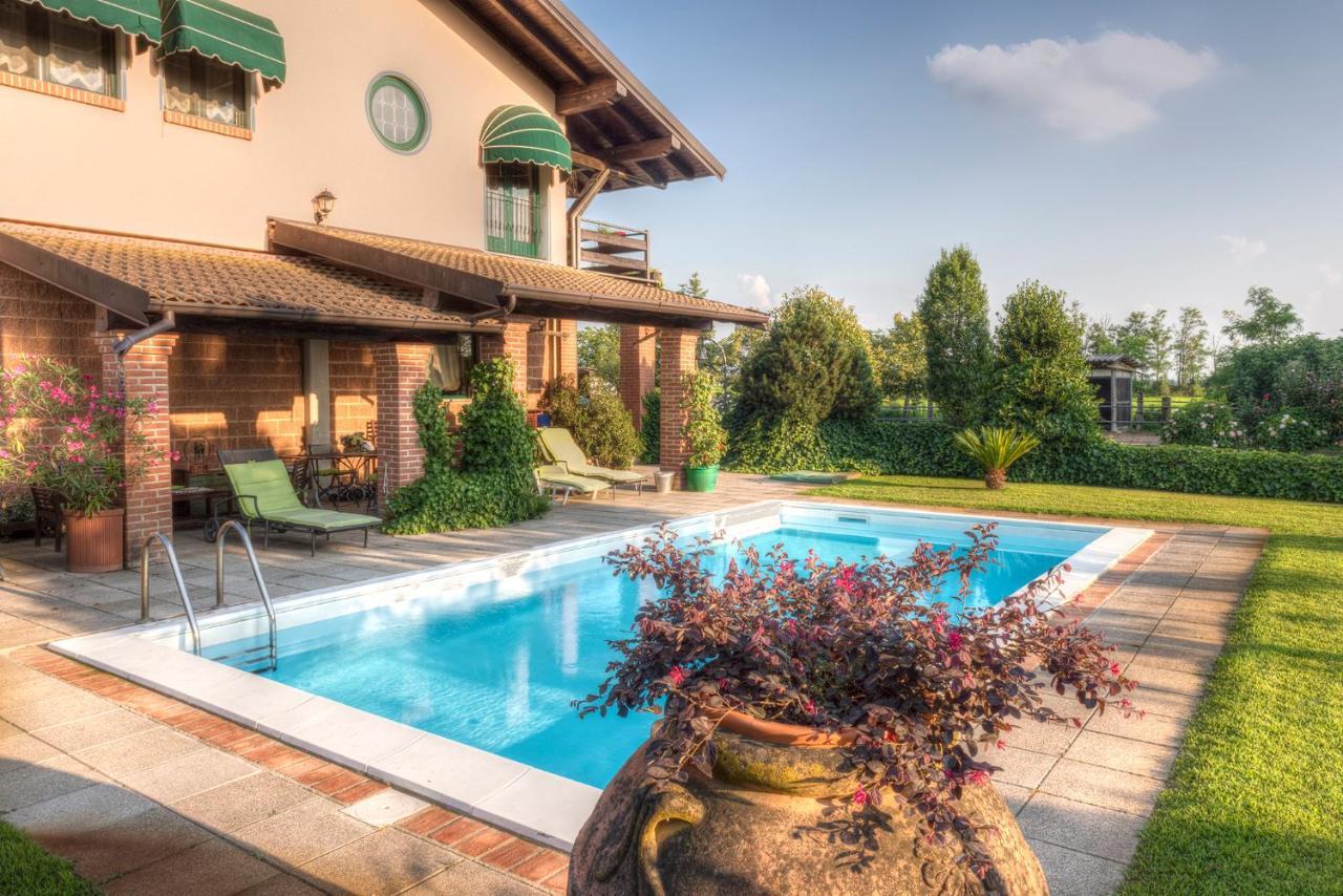 Agriturismo Maiocchi Villa Borgarello ภายนอก รูปภาพ